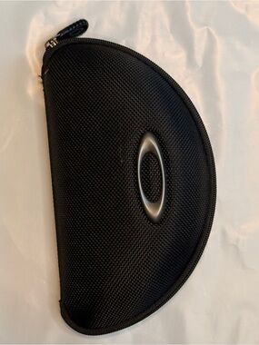 Oakley Black Textured Hard Eyewear Case with Silver Logo